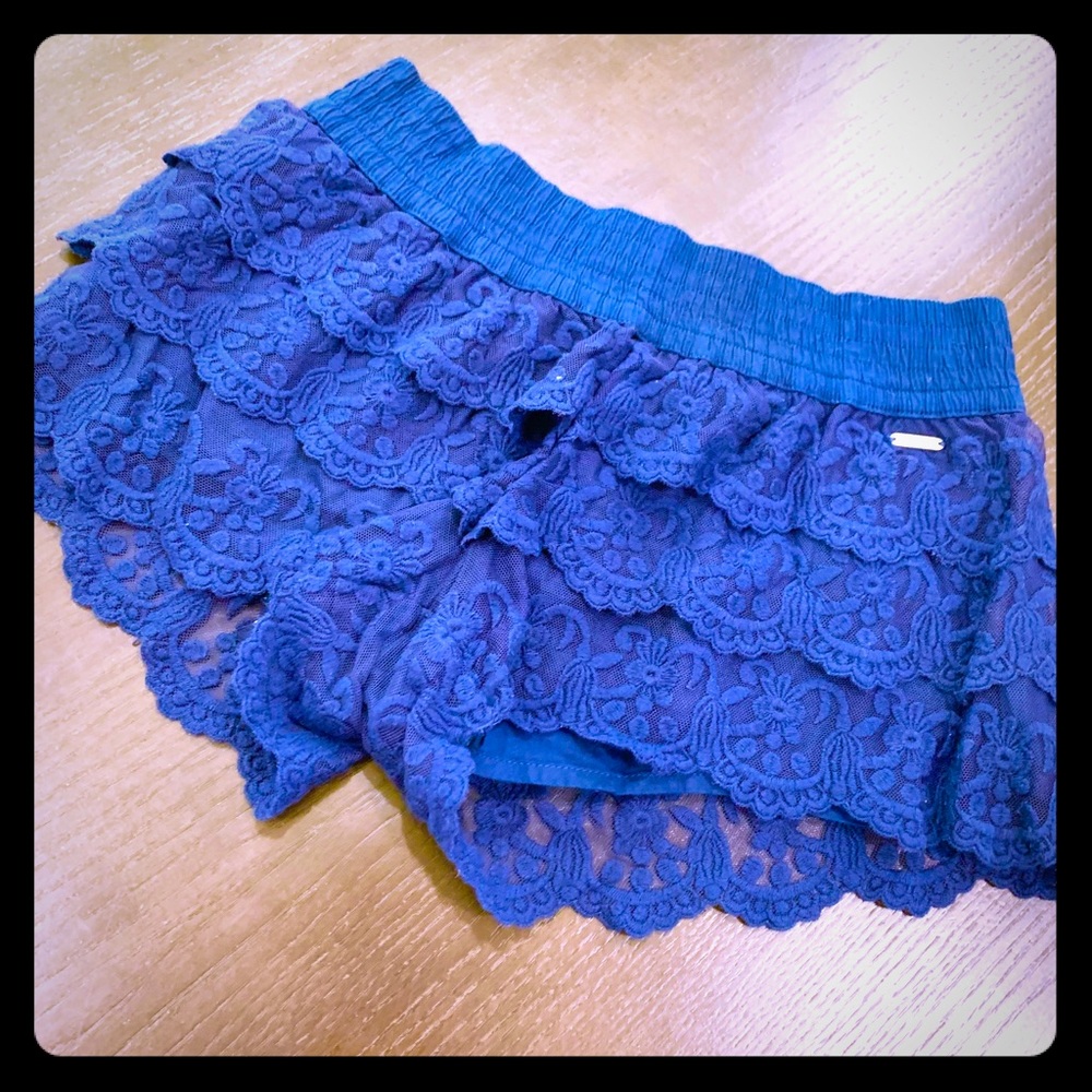 Abercrombie girls lace shorts.